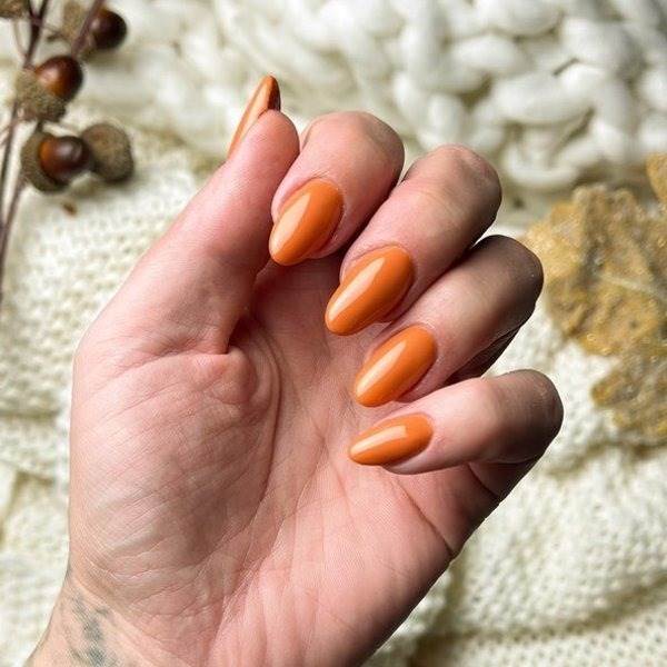 SMALTO SEMIPERMANENTE SHELLAC SILKY SIENNA